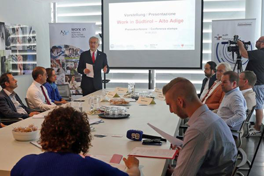 Conferenza stampa Work in Alto Adige